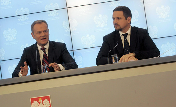 Premier Donald Tusk , Rafał Trzaskowski podczas konferencji dotyczącej planu resortu administracji i cyfryzacji na 2014 rok