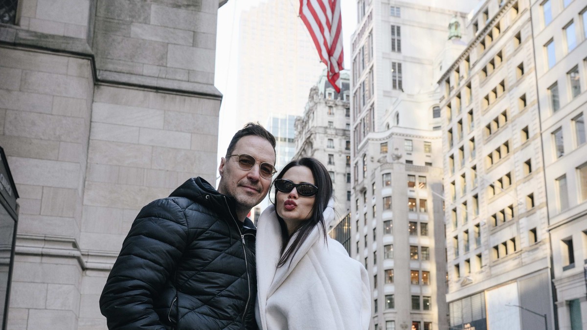 MILICA PAVLOVIĆ I PEĐA JOVANOVIĆ NA AMERIČKOJ TURNEJI Nakon koncerta uživali  u baru na Menhetnu: "Ovo se pamti" Kép