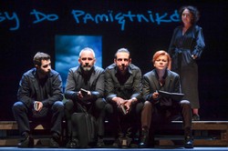 Aktor z serialu "Korona królów" stracił mieszkanie w pożarze w Ząbkach. Teraz prosi o pomoc