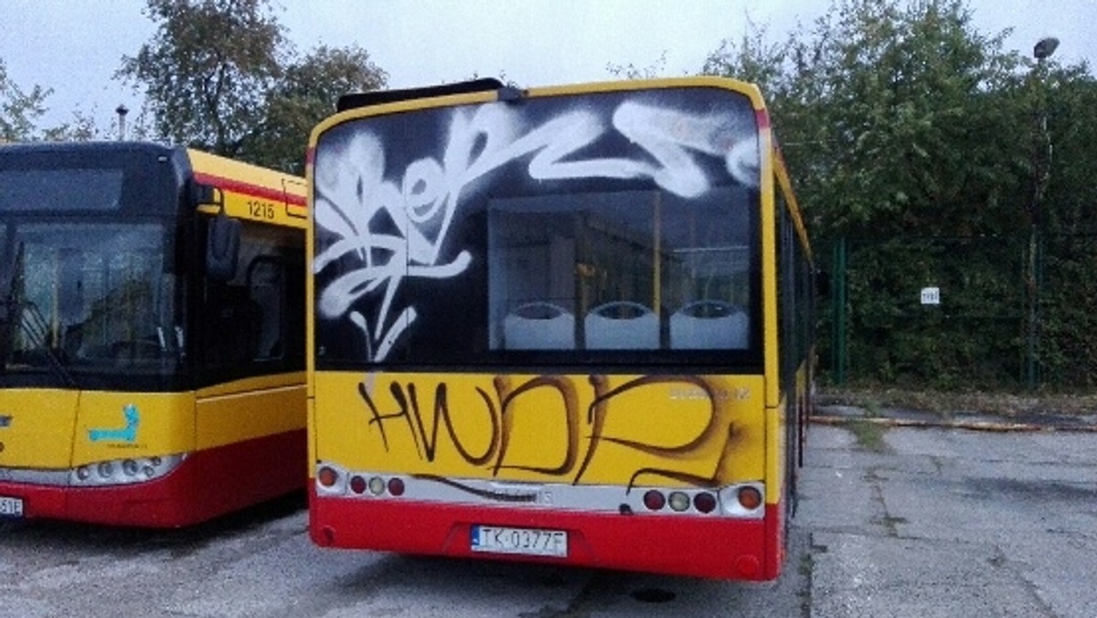 Kielce: Wandale w MPK. Zniszczono sześć autobusów