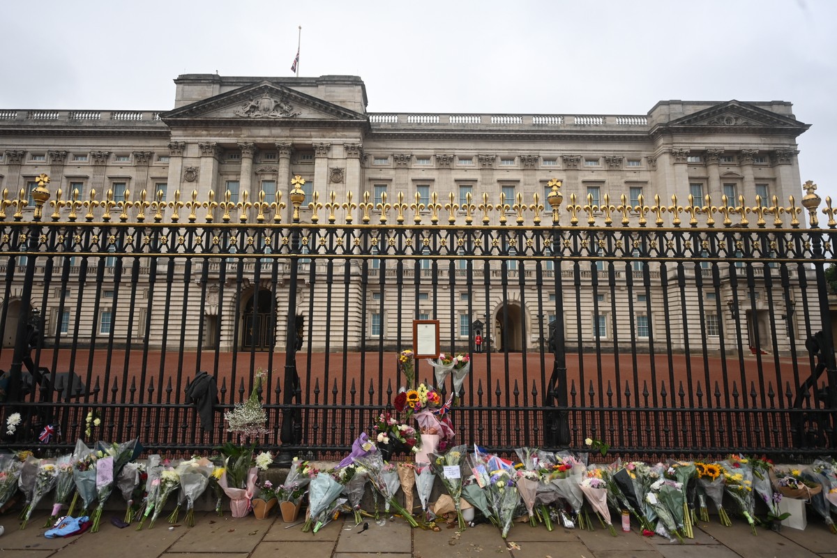 Pałac Buckingham, kwiaty