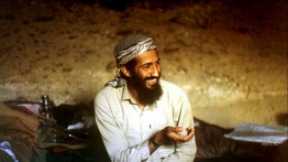 Amerikai szövetségesből könyörtelen mészáros: 65 éves lenne Oszáma bin Láden