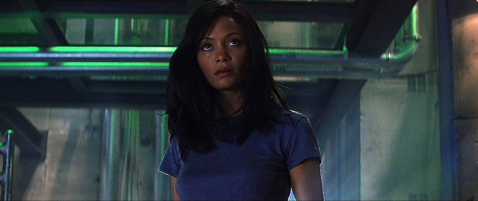 Thandie Newton w filmie "Mission: Impossible 2"