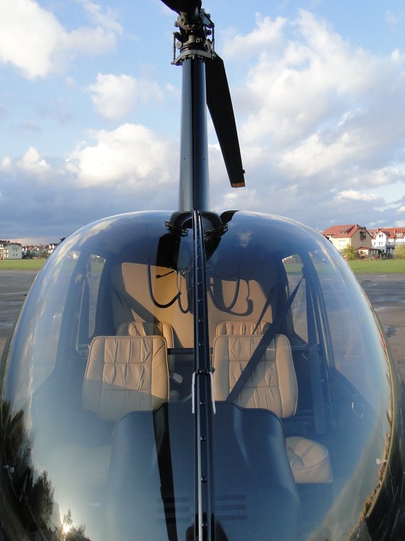 Śmigłowiec Robinson R44 fot.3