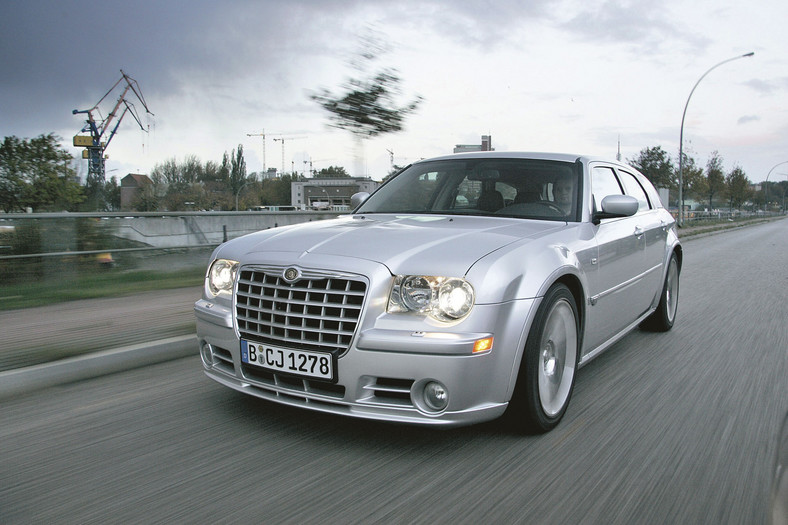 Chrysler 300C Touring - lata produkcji 2002-10