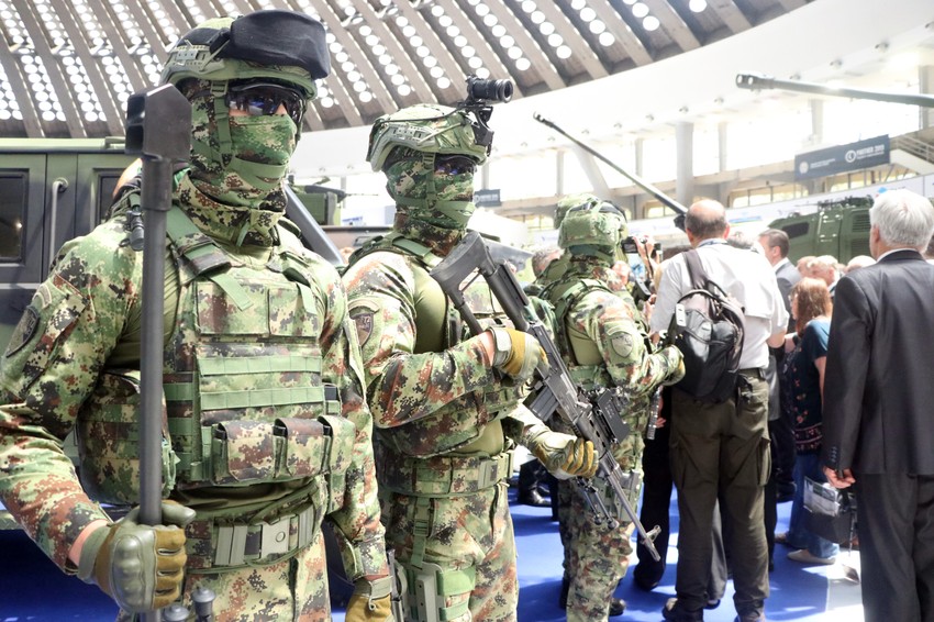 "Nevidljiva tkanina" bila je potpuni hit na sajmu