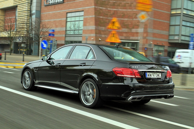 Mercedes E 63 AMG S 4Matic