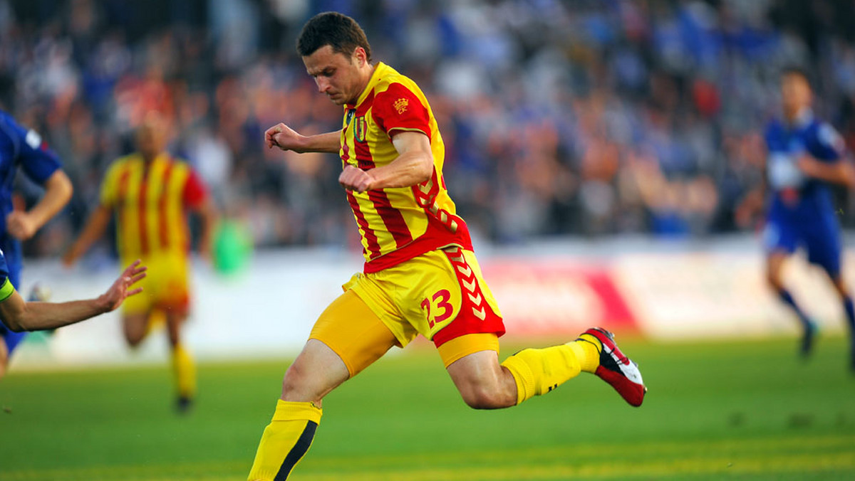 Korona Kielce na własnym stadionie pokonała skromnie 1:0 (0:0) Górnika Zabrze w 29. kolejce Ekstraklasy. Zwycięstwo żółto-czerwonym zapewnił Andrzej Niedzielan, który nadal liczy się w walce o tytuł króla strzelców Ekstraklasy.