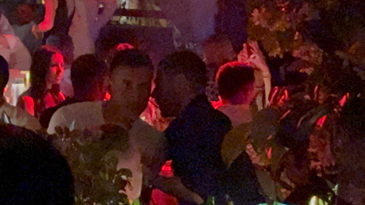 Bogdan Bogdanović na nastupu Tanje Savić