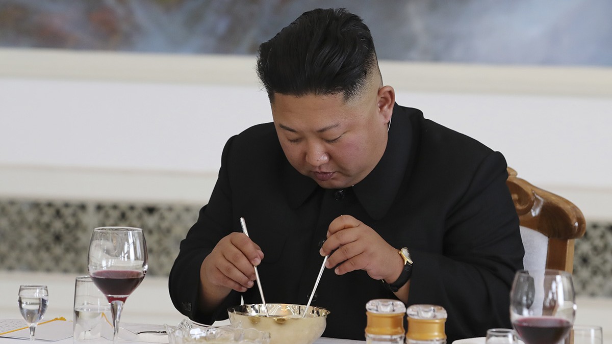 Ce mănâncă Kim Jong Un de a ajuns la 140 de kilograme la o înălțime de 1,70 metri: „Asta bea pentru virilitate”