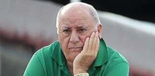Twórca Zary Amancio Ortega: unika rozgłosu, nie ma własnego biura, a swoich ubrań nie nosi
