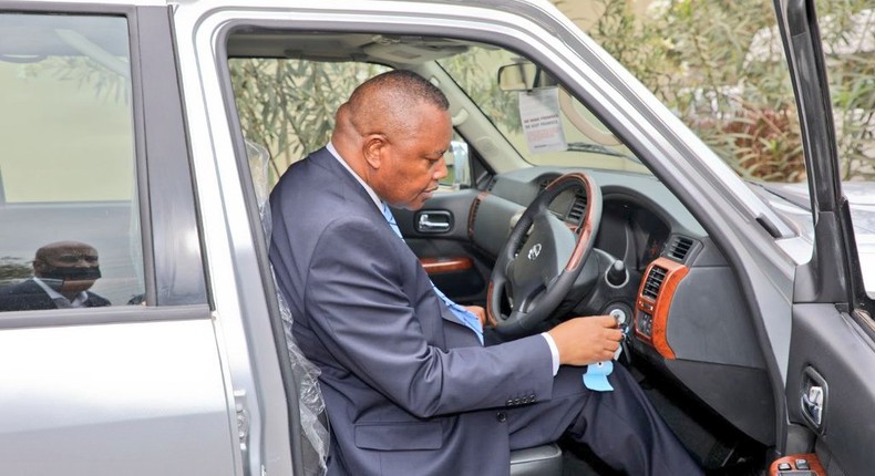 DCI George Kinoti received six motor vehicles from the US embassy to enhance the mobility of detectives during security operations 