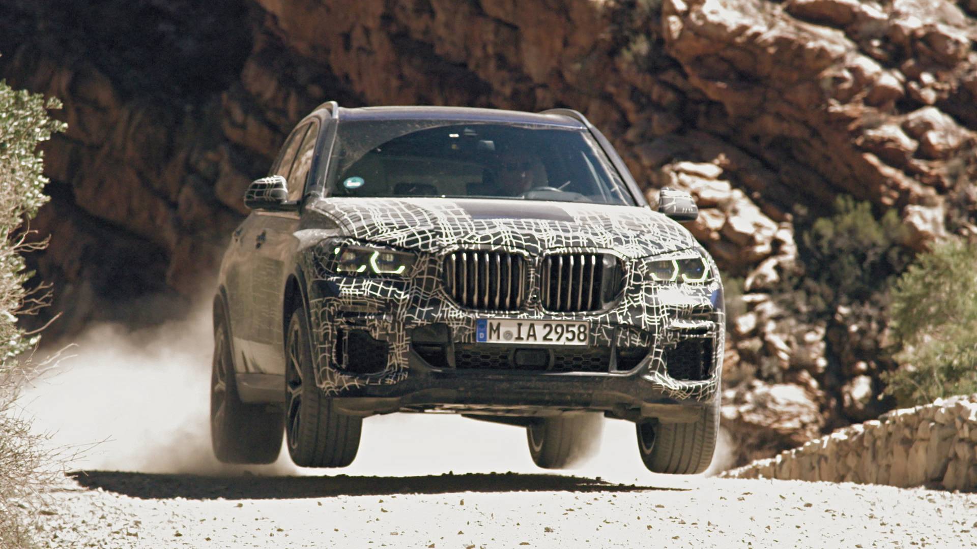 BMW X5 az északi sarkkörtől Dél-Afrikáig bizonyítja rátermettségét