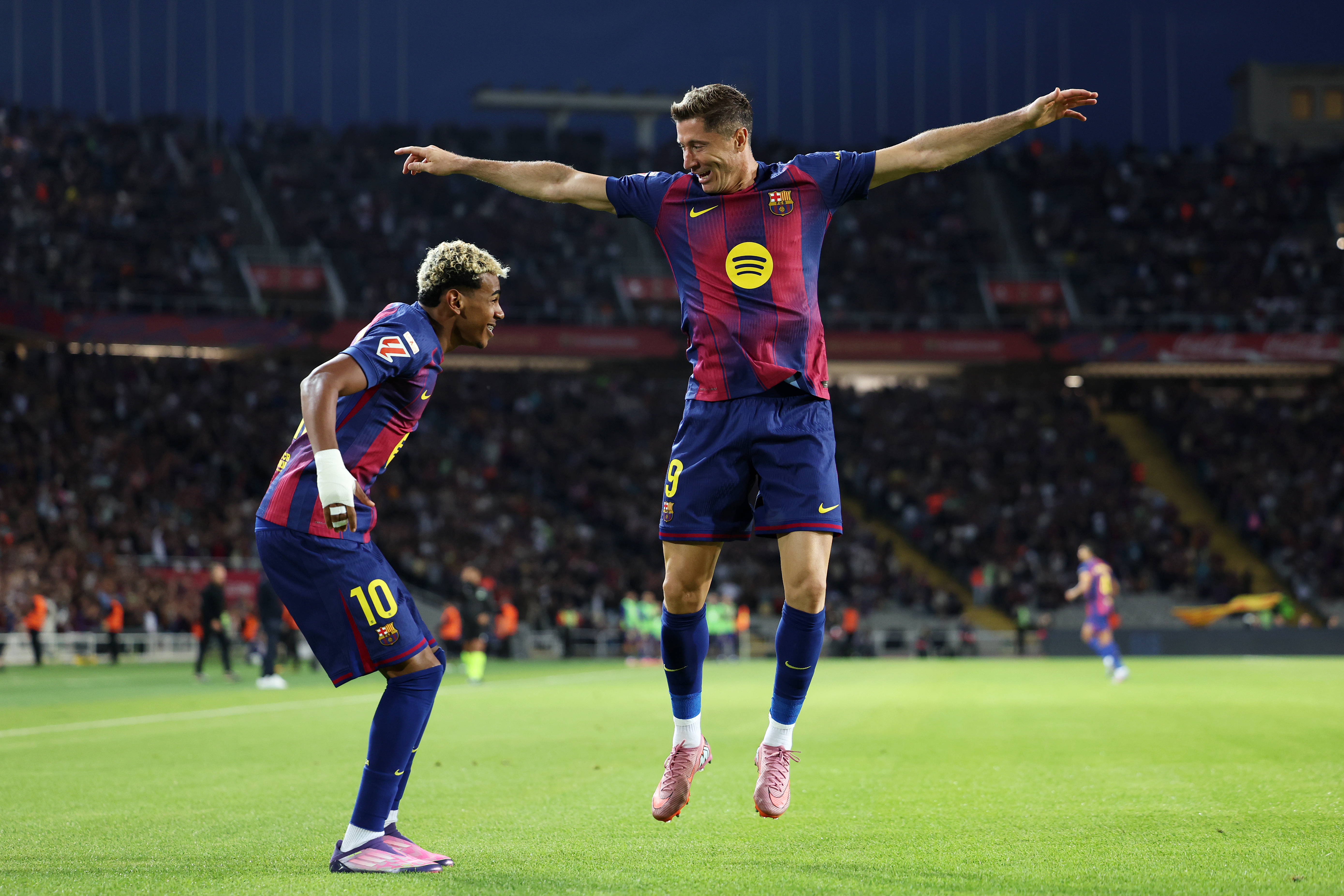 Barça-Real Sociedad: Duelo por liderato LaLiga