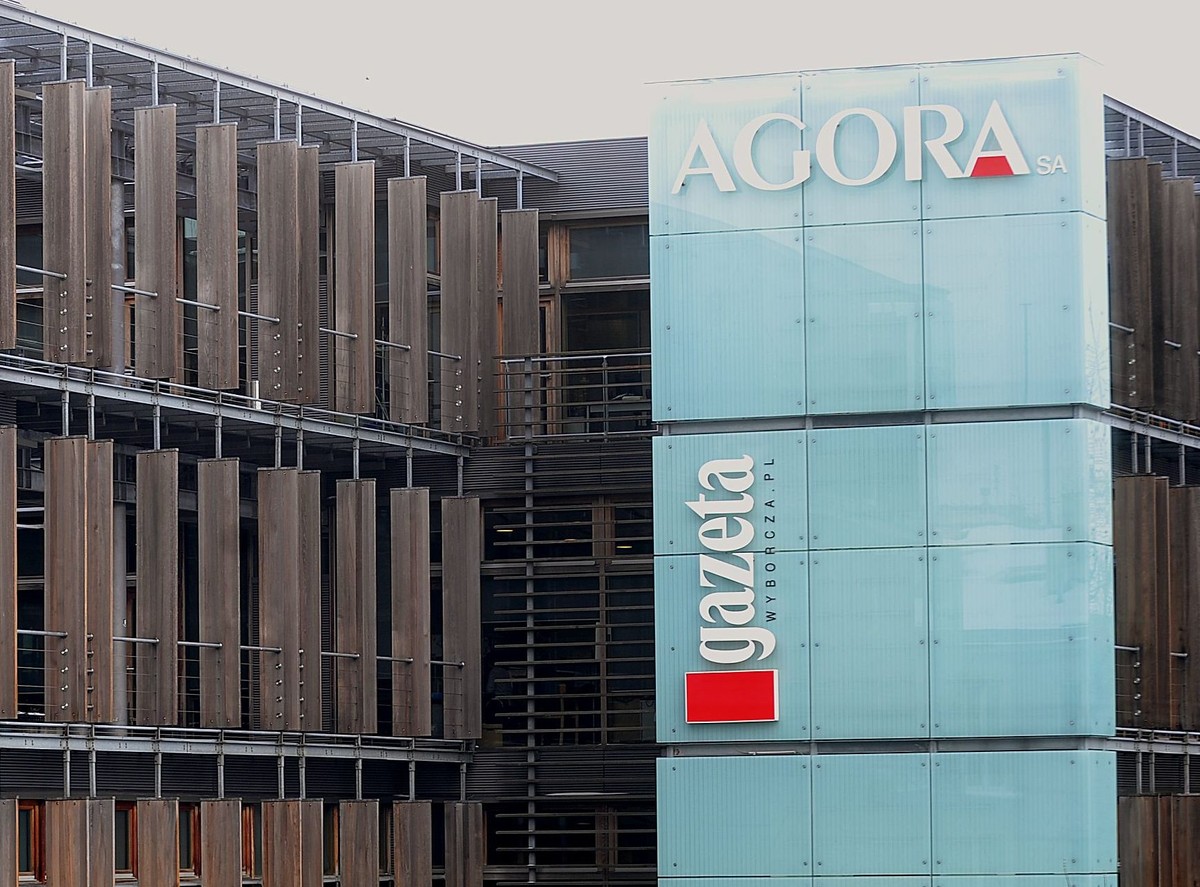 gazeta wyborcza agora redakcja