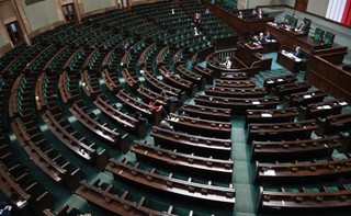 Nieoficjalnie: Pierwotny projekt nowelizacji ustawy o służbie cywilnej nie będzie procedowany