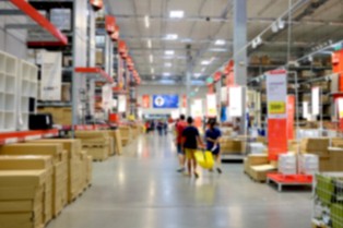 POHiD apeluje o otwarcie wielkopowierzchniowych sklepów budowlanych i meblowych