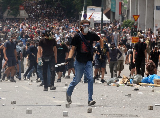 Grecy nie chcą oszczędzać - wyszli na ulice