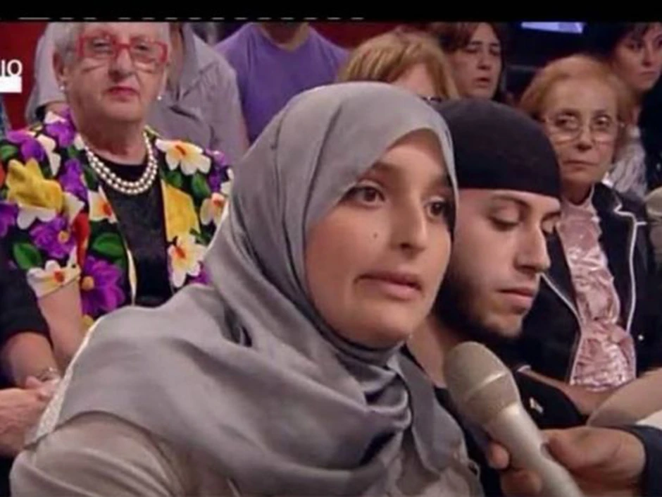 Marija je u islam prešla 2007. i 2009. učestvovala u emisiji italijanske televizije