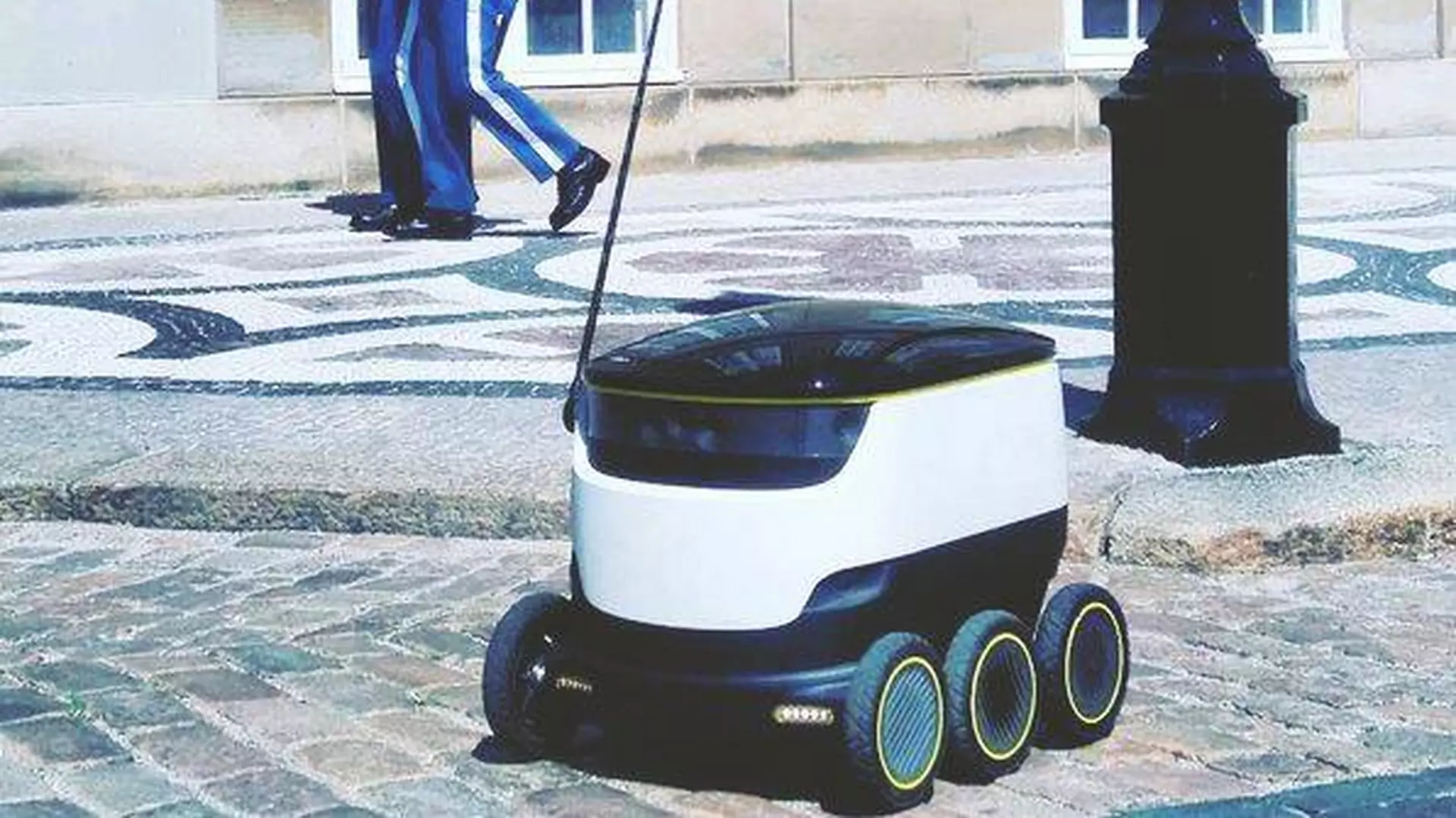 Już wkrótce na ulicach pojawią się roboty dostarczające jedzenie?