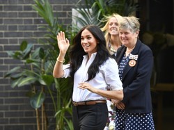 "Nie wraca do formy tak jak Kate". Internauci oceniają figurę księżnej Meghan na najnowszych zdjęciach