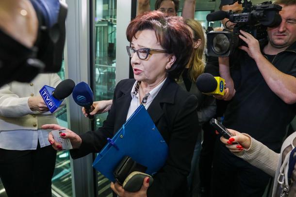 Była marszałek Sejmu, posłanka PiS Elżbieta Witek na przesłuchaniu przez sejmową komisję śledczą