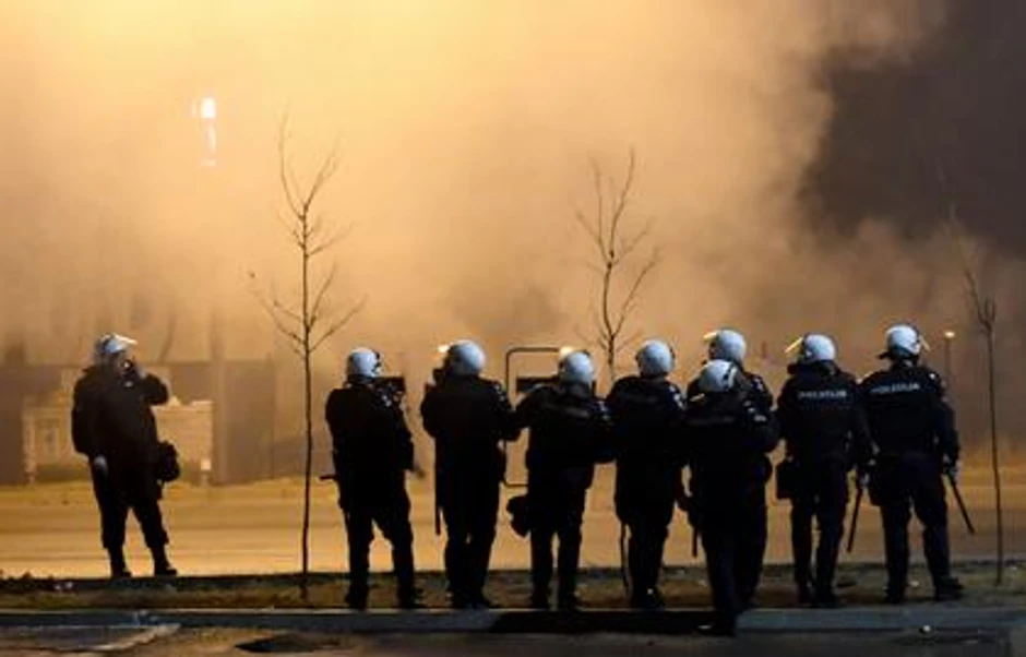 Suzavac bačen zbog trobojke