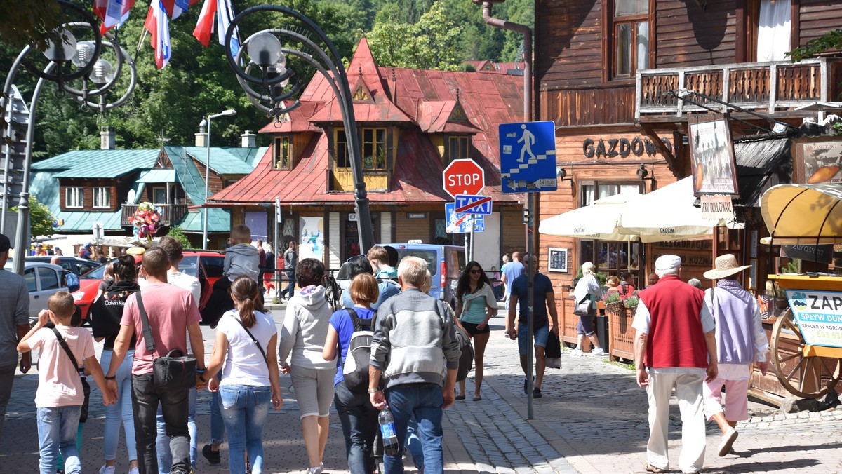 Zakopane już wyprzedało się na sylwestra. "Tanio nie jest"