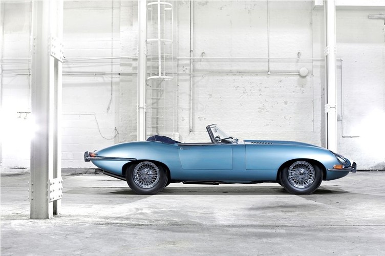 Jaguar E-type (przerobiony), fot. mat prasowe Jaguara