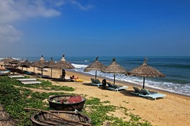 Proglašen je za NAJJEFTINIJI GRAD NA SVETU za turiste, a u martu je IDEALAN ZA ODMOR: Hrana DŽABA, temepratura 28 stepeni i rajske plaže - lučko mesto postalo TURISTIČKA SENZACIJA