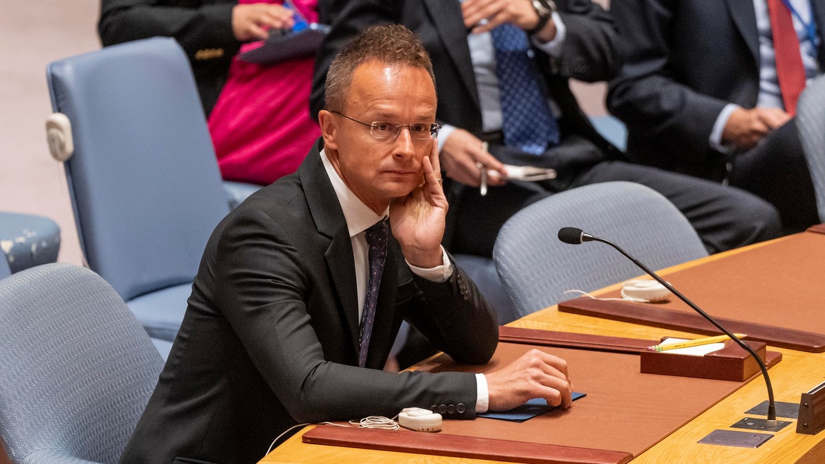 &quot;Szégyenteljes és önleleplező&quot; - Szijjártó Péter teljesen kiakadt az Európai Bizottságra