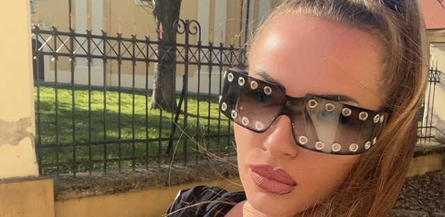 Atina Ferari (Foto: Instagram)