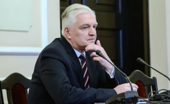 Jarosław Gowin przed komisją: Państwo nie poradziło sobie z aferą Amber Gold; egzaminu nie zdała prokuratura