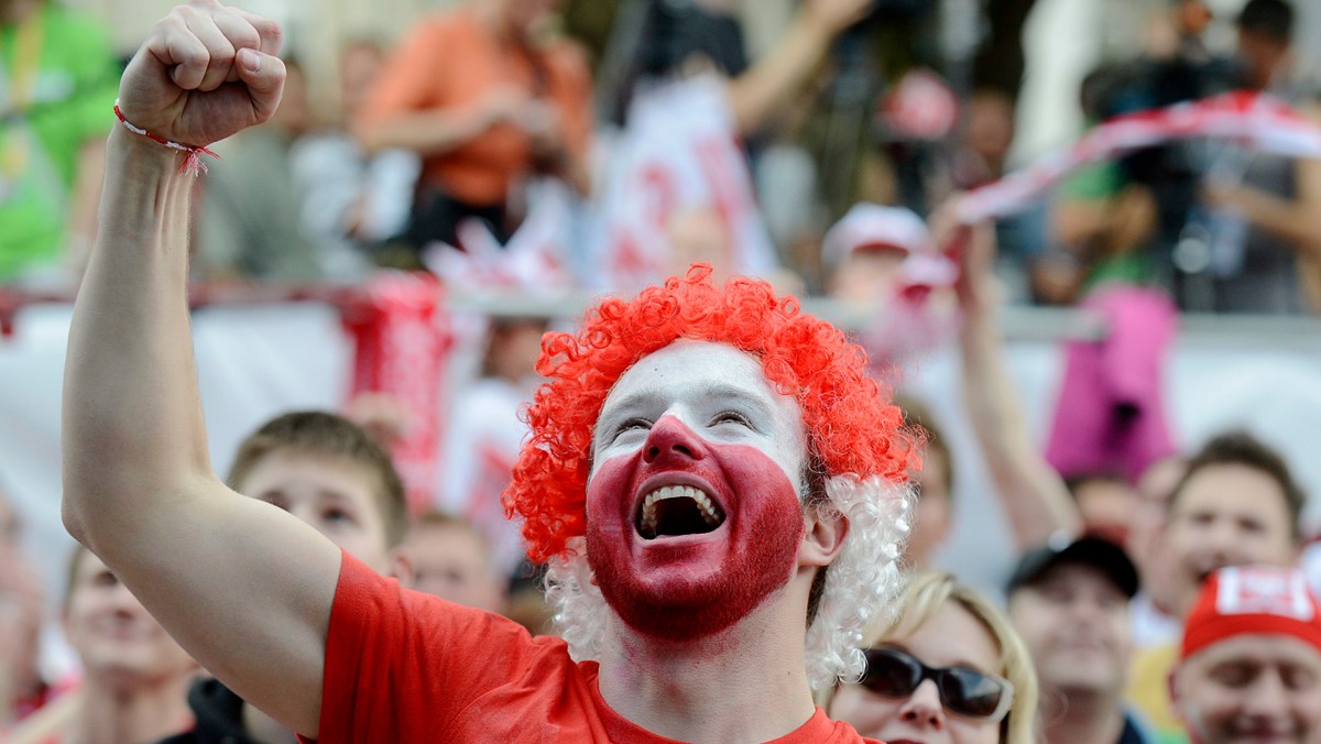 Dziś o 20:45 odbędzie się bardzo ważne spotkanie podczas Mistrzostw Europy Euro 2012. Ważne przede wszystkim dla wszystkich Polaków. To właśnie od rezultatu meczu Polska - Rosja będzie zależał nasz dalszy los w tych mistrzostwach, ale również to, jaki nastrój zapanuje w kraju.