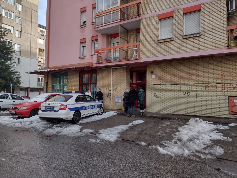 Zgrada u kojoj je izbio požar