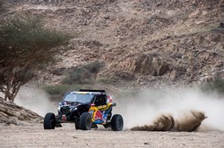 Eryk Goczał zwycięzcą pierwszego etapu Rajdu Dakar. Pomogła mu kara dla rywala