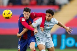 Robert Lewandowski trafił do siatki, ale sędzia nie uznał gola [WIDEO]