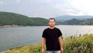 Igor Nikolić