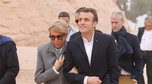 Brigitte Macron w szarym garniturze