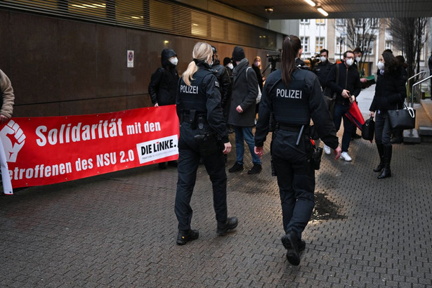 Proces Niemca oskarżonego o wysyłanie ekstremistycznych listów nienawiści