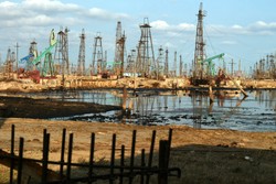 "FT": Total potwierdza znalezienie dużych złóż gazu w Azerbejdżanie