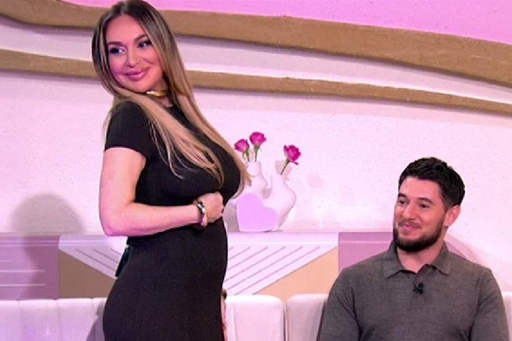 "Prihvatio je mene i moju decu, SPREMNA SAM DA PROVEDEM CEO ŽIVOT SA NJIM" Pevačica progovorila o budućnosti sa 5 godina mlađim kolegom