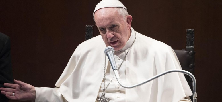 Papież Franciszek zabiera głos w obronie środowiska. "Zewsząd dochodzi jęk natury i ludzi"