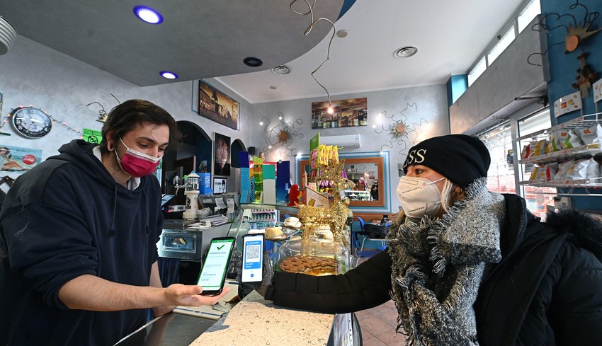 Kovid sertifikati, Torino