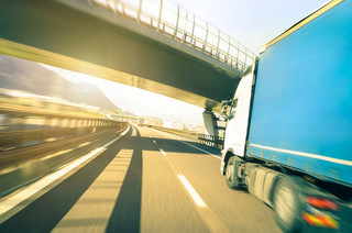 Więcej dróg będzie płatnych dla pojazdów ciężarowych