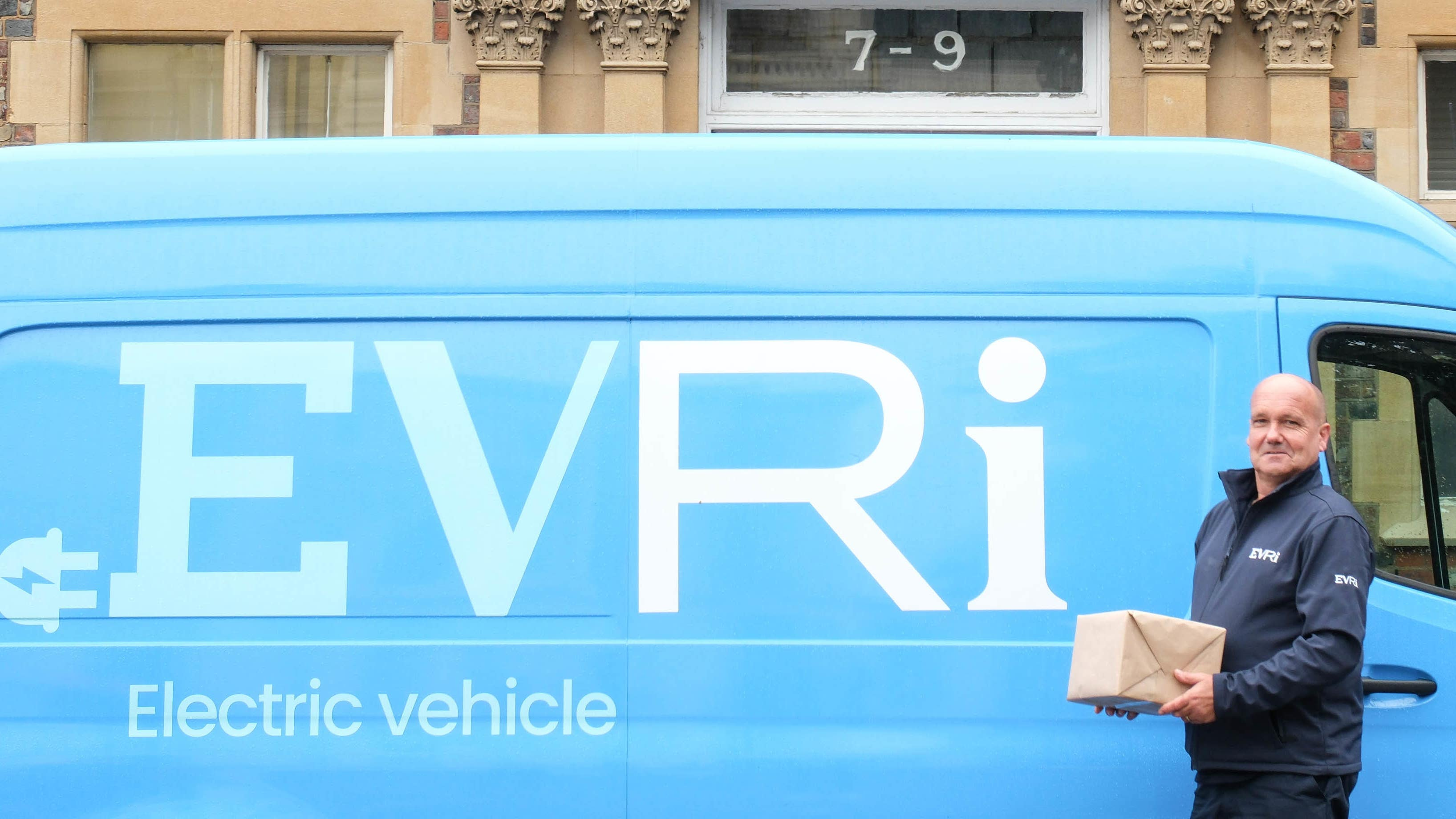 Evri hiring 2,500 UK workers as unemployment rises