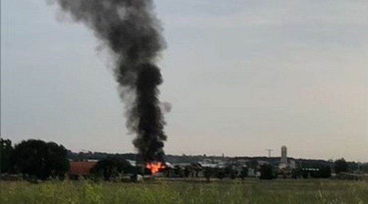 Kigyulladt a hulladékkonténer Nagytarcsán /Fotó:Blikk