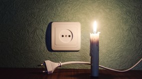 Przerwa w dostawie energii? Zobacz, kiedy możesz zapłacić niższy rachunek za prąd
