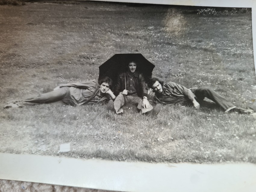Sa Dušanom M Kneževićem i Milovanom Marčetićem u Dunavskom parku u Novom Sadu, 1977