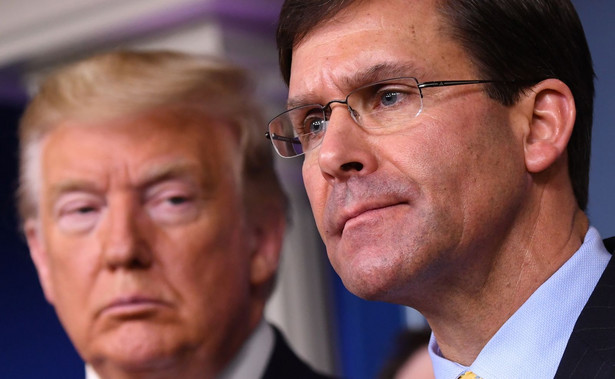 Mark Esper i Donald Trump